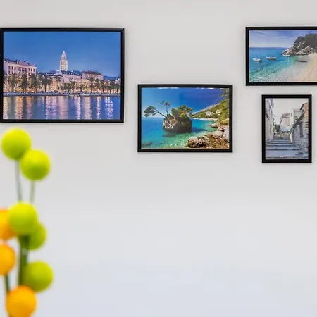 Lovely Ivana In Centre With Terrace Apartment