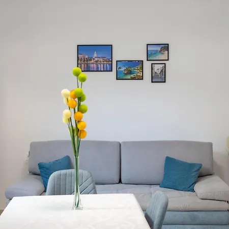 Lovely Ivana In Centre With Terrace Split